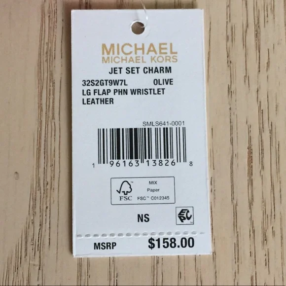 Michael Kors Olive Leather Phone Wristlet - Picture 12 of 13